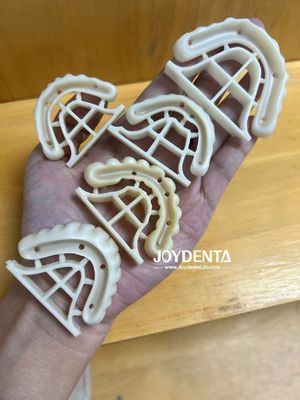 kopen Natuurlijke uitstraling Volle Zirconia Kronen Bruggen Inlays En Onlays Hoge buigkracht online vervaardiging